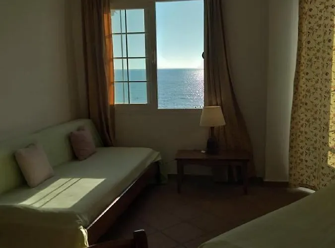 Aparthotel Nereides