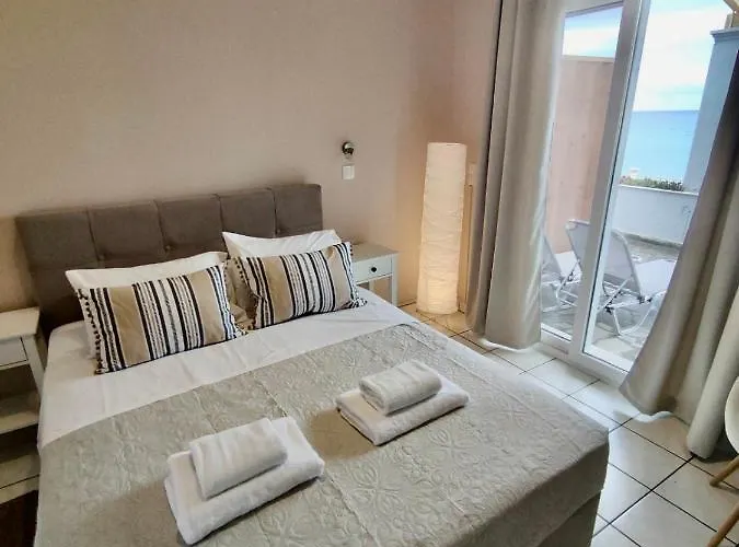 Aparthotel Nereides 4*