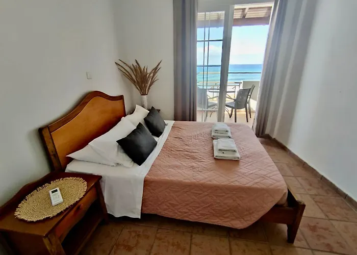 Aparthotel Nereides 4*