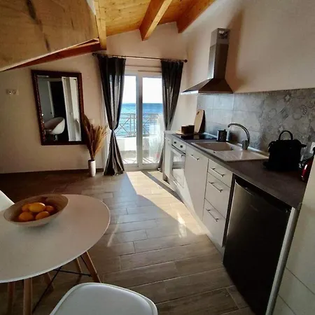 Apartmanhotel Nereides 4*