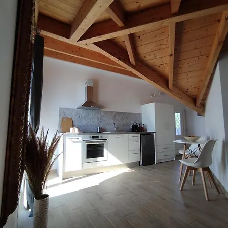 Nereides Apartmanhotel 4*