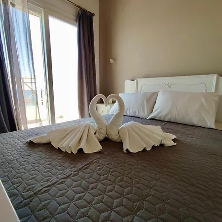 Nereides Apartmanhotel Ájosz Górdiosz