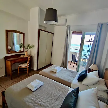 Apartmanhotel Nereides 4*