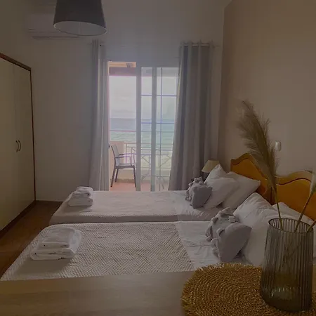 شقة فندقية Nereides 4*