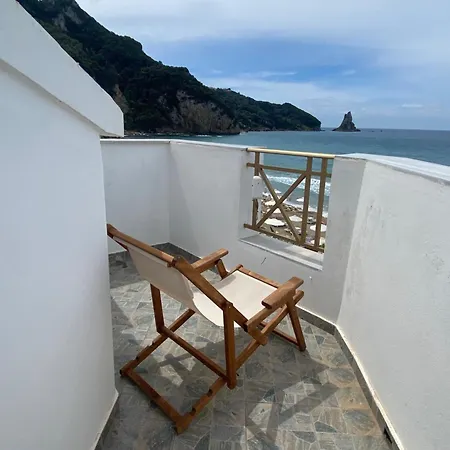 Nereides Apartmanhotel Ájosz Górdiosz