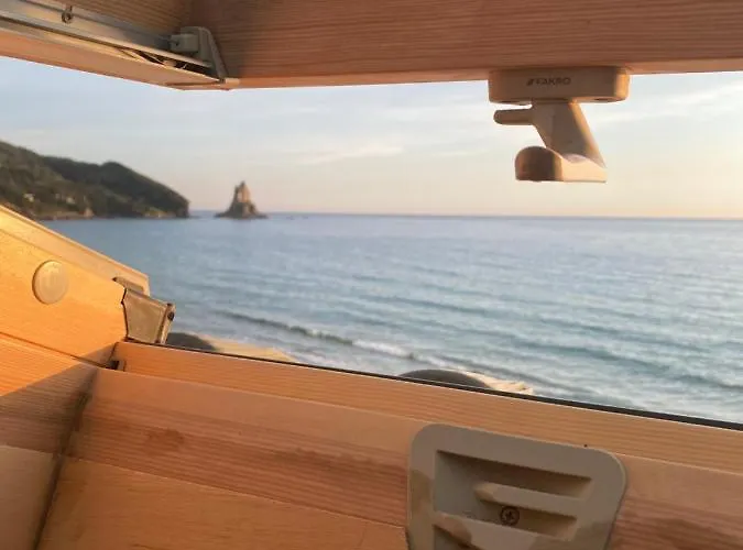 Nereides Agios Gordios (Corfu)